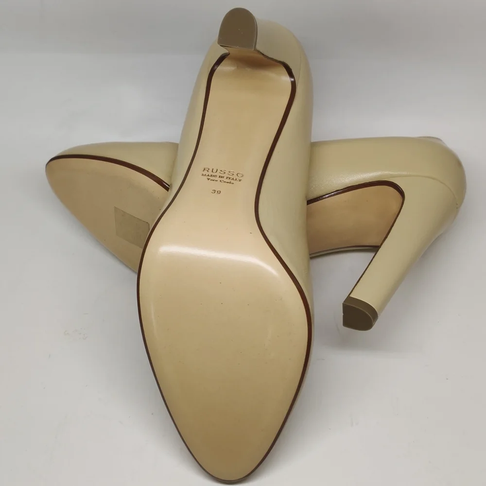 Francesco Russo Round Toe Butter 4.25" High Heel Sz 6 US / 39 IT - Picture 6 of 8
